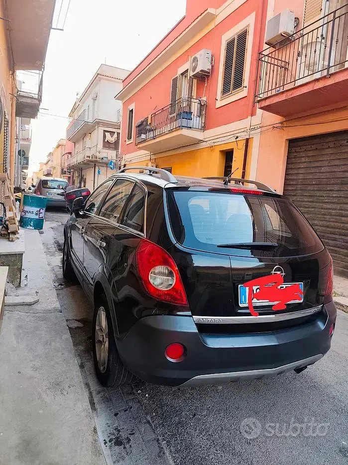 Usata Opel Antara 150 CV (110 kW) 2007 Nero SUV