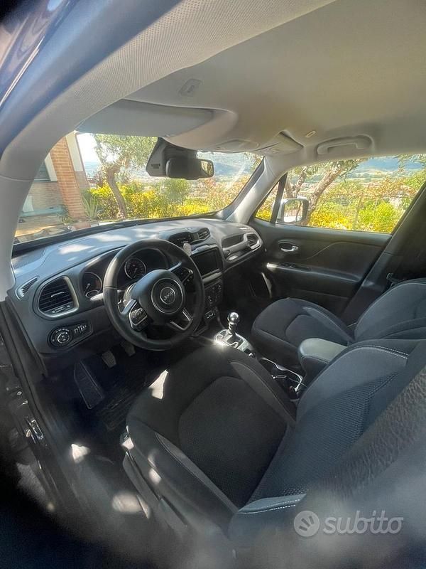 Usata Jeep Renegade 120 CV (88 kW) 2022 Nero SUV