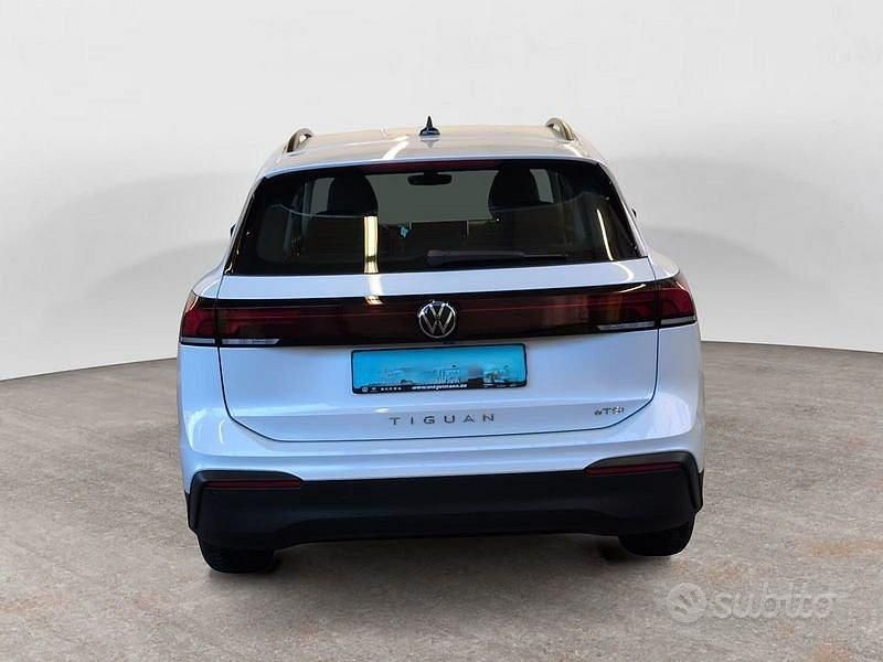 Usata VW Tiguan 131 CV (96 kW) 2025 Bianco SUV