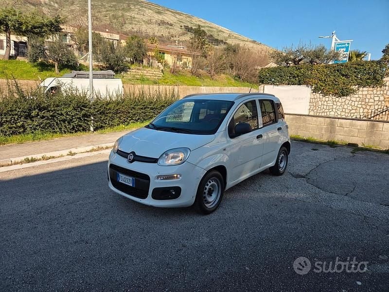 Usata Fiat Panda 69 CV (50 kW) 2018 Bianco Utilitaria