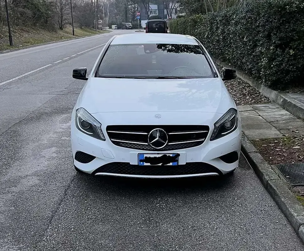 Usata Mercedes A200 Premium 156 CV (114 kW) 2014 Berlina