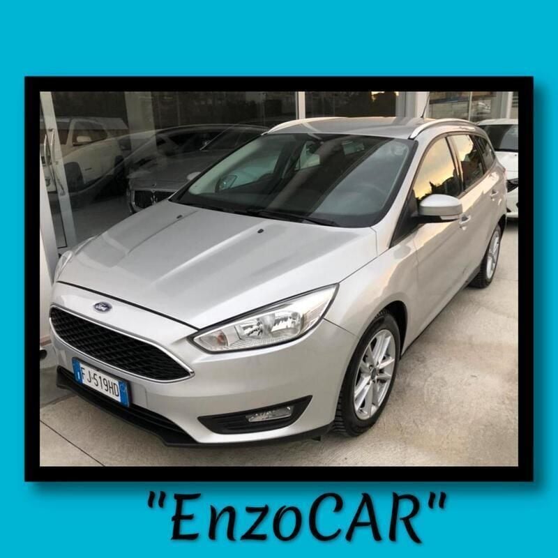Argento Usata 2017 Ford Focus Titanium Station wagon | 8599 € (Buon prezzo) - Immagine 1/4