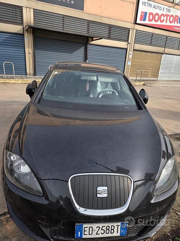 Usata Seat Leon 2010 Nero Utilitaria