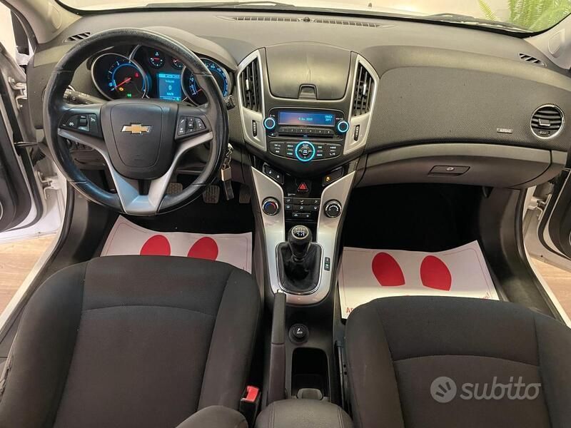Usata Chevrolet Cruze LTZ 131 CV (96 kW) 2013 Bianco Station wagon