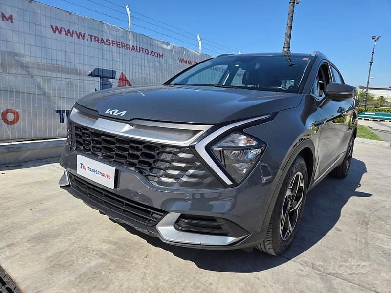 Usata Kia Sportage 116 CV (85 kW) 2023 Grigio scuro SUV