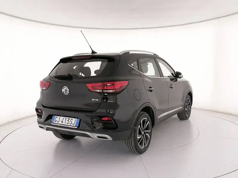 Usata MG ZS Luxury 106 CV (77 kW) 2022 Nero SUV