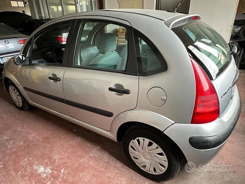 Usata Citroën C3 59 CV (43 kW) 2002 Grigio Utilitaria