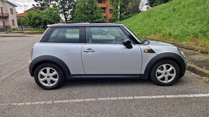 Usata Mini Cooper 116 CV (85 kW) 2007 Utilitaria