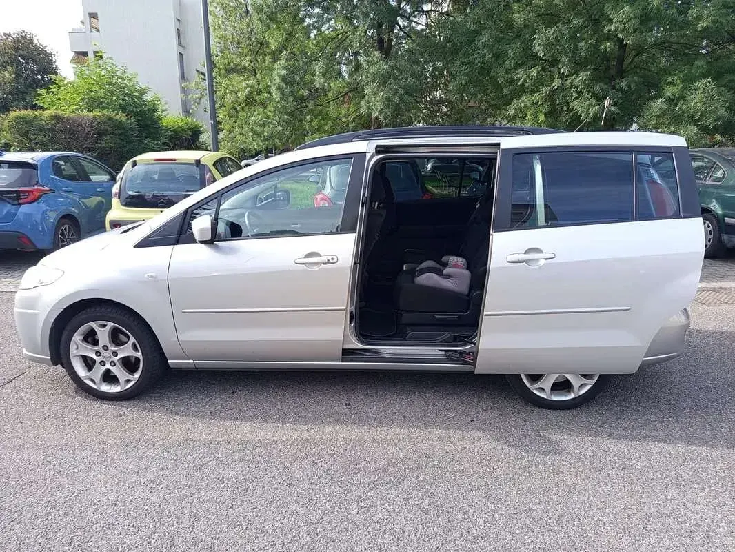 Usata Mazda 5 Dynamic 150 CV (110 kW) 2008 Monovolume