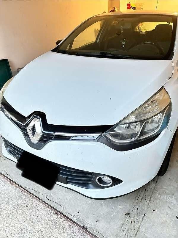 Usata Renault Clio IV 75 CV (55 kW) 2015 Berlina