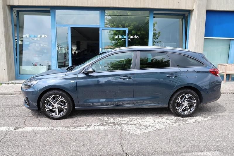 Usata Hyundai i30 Prime 120 CV (88 kW) 2023 Grigio Station wagon