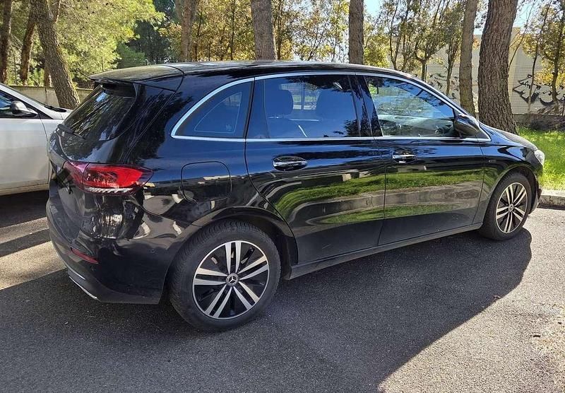 Usata Mercedes B250e 160 CV (117 kW) 2021 Monovolume