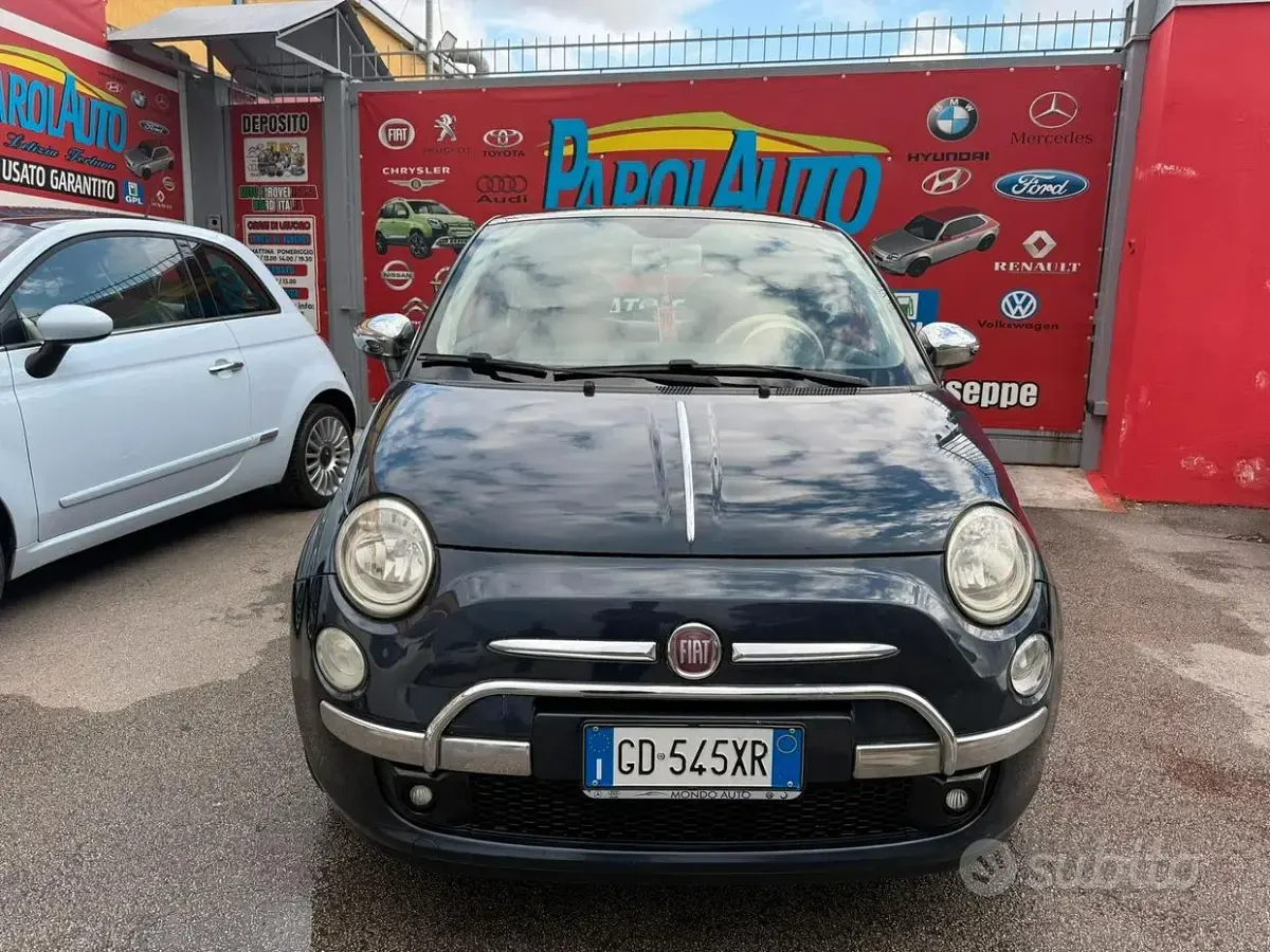 Usata Fiat 500 Lounge 101 CV (74 kW) 2009 Blu Cabrio