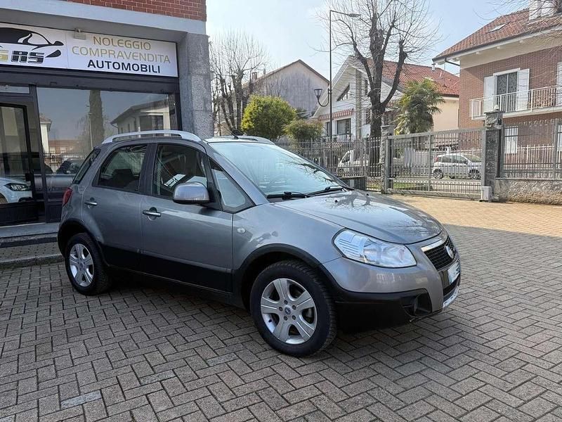 Usata Fiat Sedici Dynamic 120 CV (88 kW) 2009 Grigio SUV