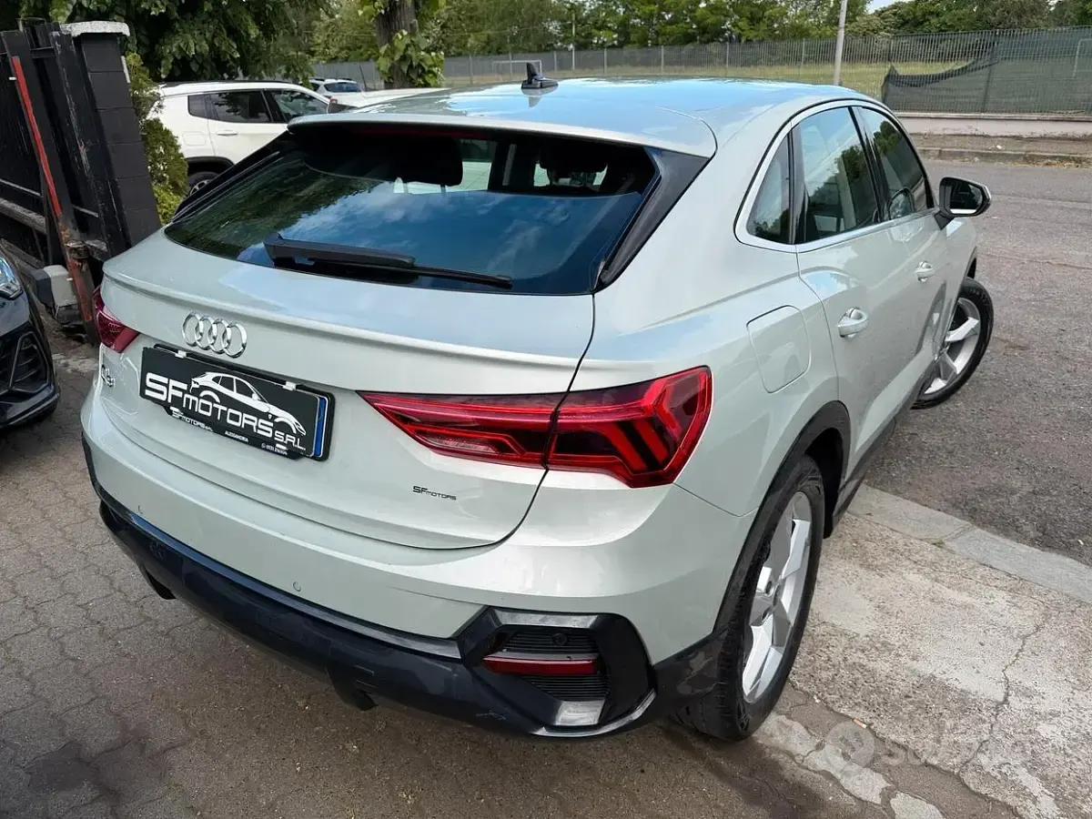 Usata Audi Q3 S-Line 150 CV (110 kW) 2023 Grigio SUV
