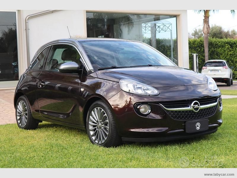 Marrone Usata 2018 Opel Adam Due volumi | 9500 € (Cara) - Immagine 1/4