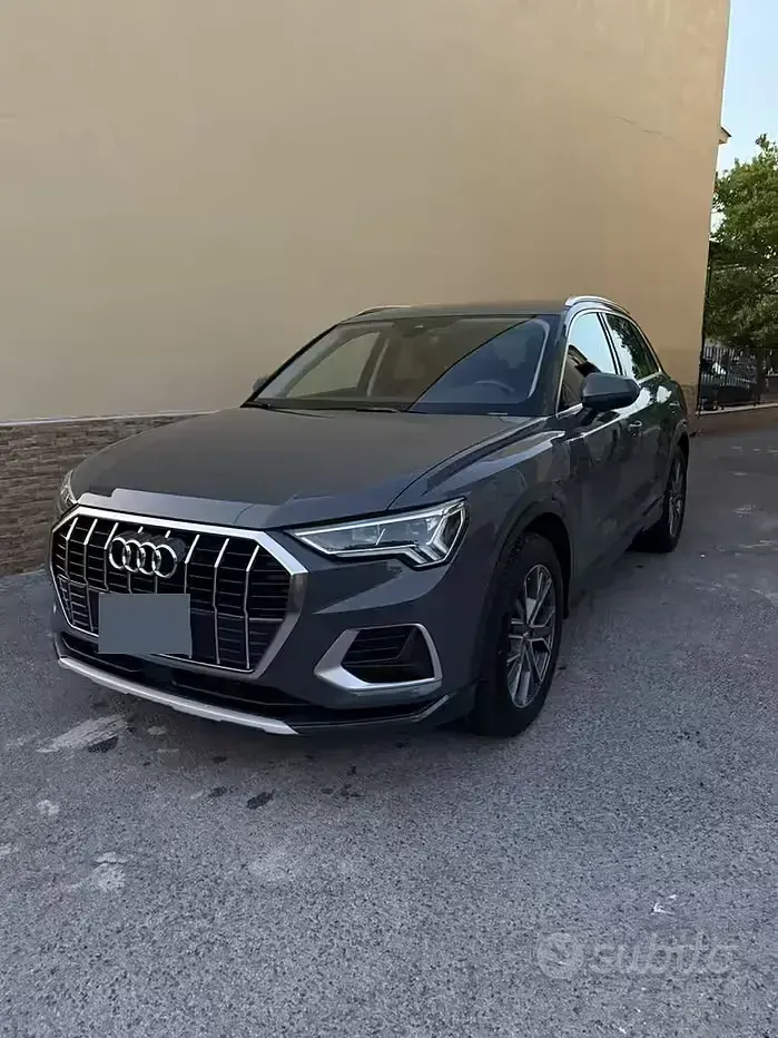 Usata Audi Q3 Business 150 CV (110 kW) 2020 Grigio SUV