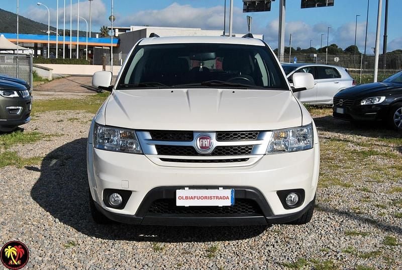 Usata Fiat Freemont 140 CV (102 kW) 2012 Bianco SUV