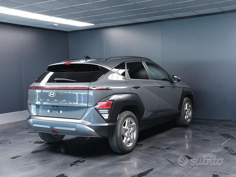 Usata Hyundai Kona 120 CV (88 kW) 2023 Grigio SUV
