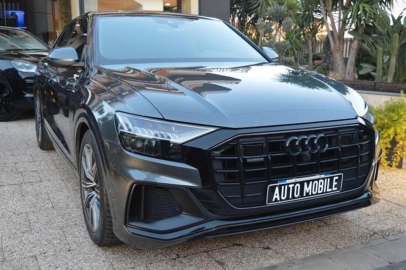 Usata Audi Q8 S-Line 285 CV (209 kW) 2021 Grigio SUV