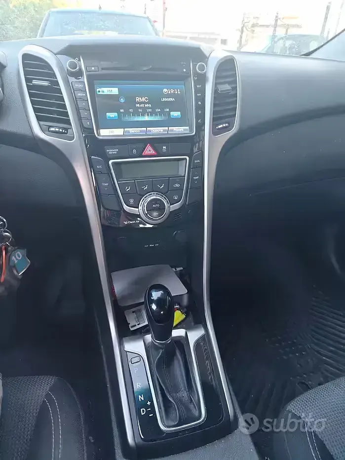 Usata Hyundai i30 Comfort 110 CV (80 kW) 2014 Berlina