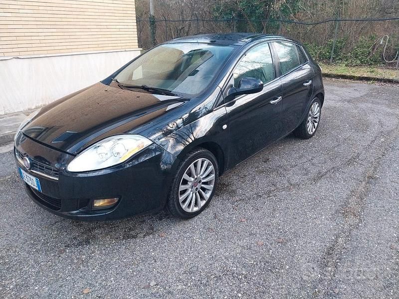 Nero Usata 2007 Fiat Bravo Utilitaria | 1000 € (Super prezzo) - Immagine 1/4