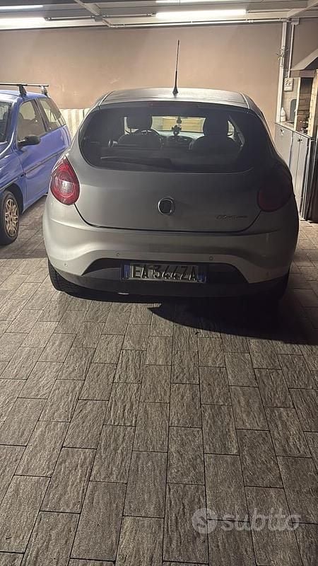 Usata Fiat Bravo 120 CV (88 kW) 2011 Grigio Utilitaria