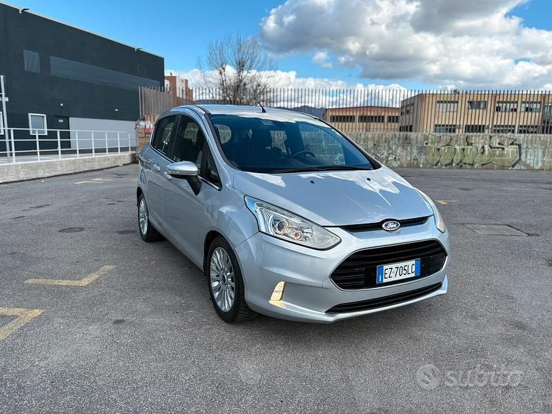 Usata Ford B-MAX Titanium 75 CV (55 kW) 2016 Grigio Monovolume