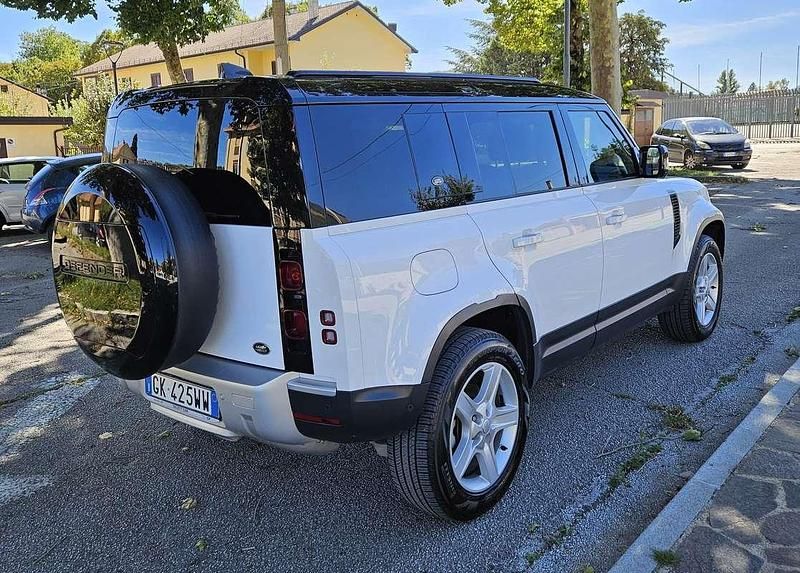 Usata Land Rover Defender SE 200 CV (147 kW) 2022 Bianco SUV