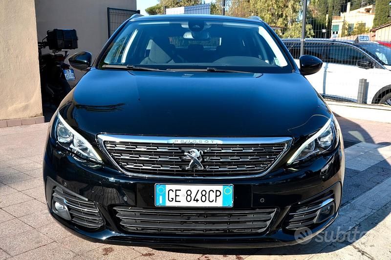 Usata Peugeot 308 Allure 130 CV (95 kW) 2021 Nero Station wagon