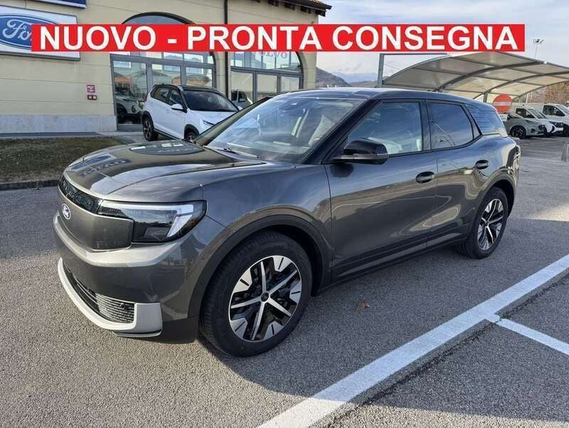 Magnetic grey Nuova 2025 Ford Explorer Extended Range SUV | 41.500 € (Buon prezzo) - Immagine 1/4
