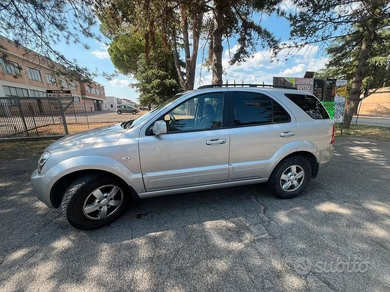 Usata Kia Sorento 140 CV (102 kW) 2006 Grigio SUV