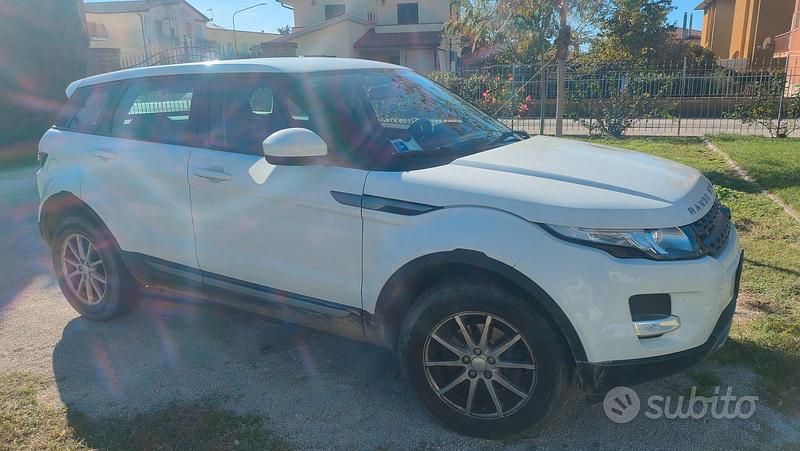 Usata Land Rover Range Rover evoque 150 CV (110 kW) 2015 Bianco Berlina
