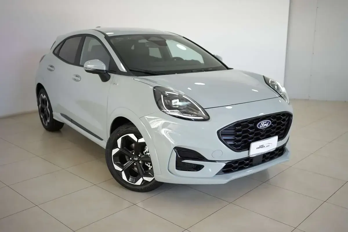 Nuova Ford Puma ST-Line X 124 CV (91 kW) 2026 Cactus grey SUV