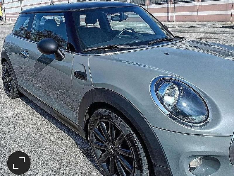 Begagnad Mini One D 95 HK (69 kW) 2019 Grå Halvkombi