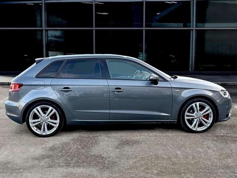 Usado Audi A3 S-Line 150 CV (110 kW) 2013 Gris Berlina