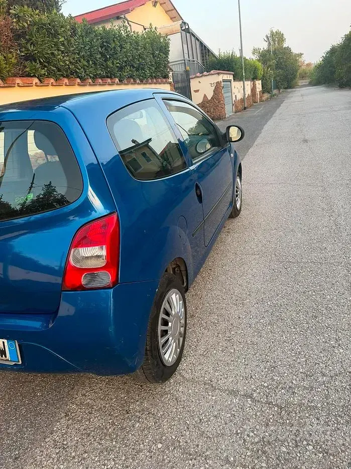 Usata Renault Twingo 58 CV (42 kW) 2009 Bluazzurro Utilitaria