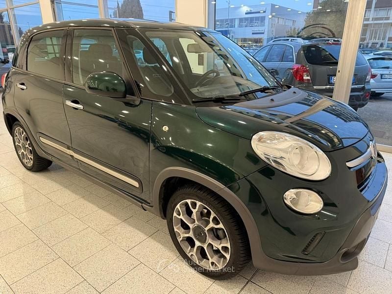 Usata Fiat 500L Trekking 85 CV (62 kW) 2013 Verde Monovolume