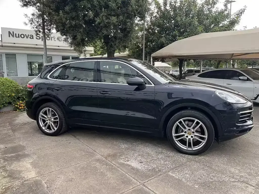 Usata Porsche Cayenne 340 CV (250 kW) 2018 Nero SUV