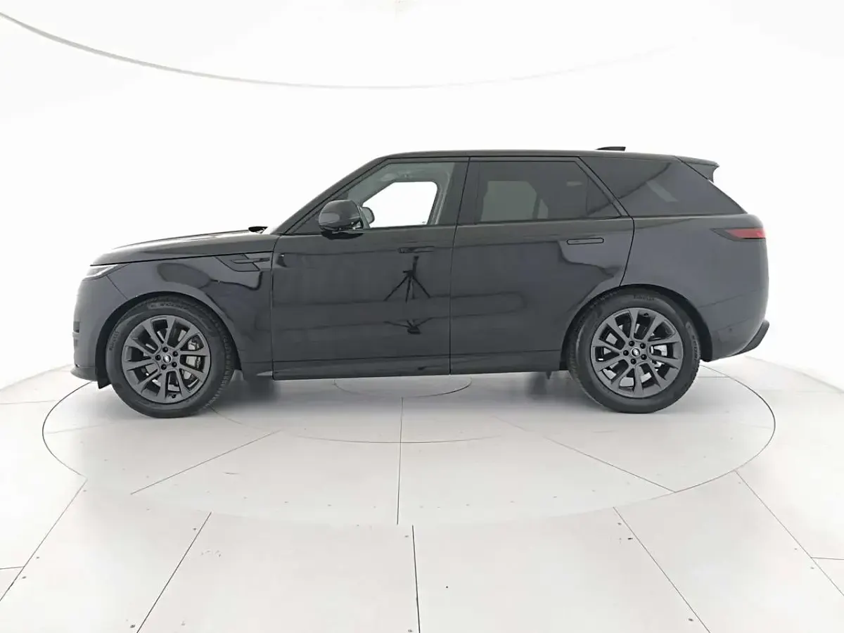 Usata Land Rover Range Rover Sport SE Dynamic 249 CV (183 kW) 2024 Nero SUV