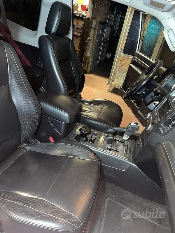 Usata Mitsubishi Pajero 170 CV (125 kW) 2007 Grigio SUV