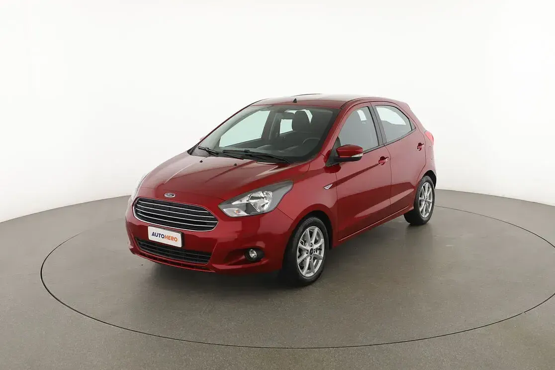Usata Ford Ka Plus Ultimate 86 CV (63 kW) 2017 Rosso Utilitaria