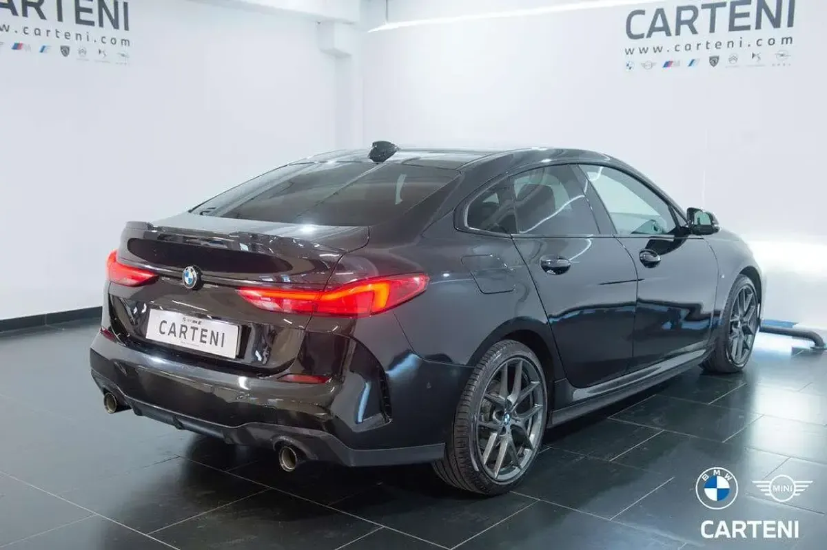 Usata BMW 218 Gran Coupé M Sport 150 CV (110 kW) 2022 Black sapphire metallizzato Coupé