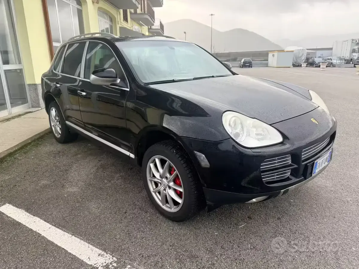 Usata Porsche Cayenne 250 CV (183 kW) 2004 Nero SUV