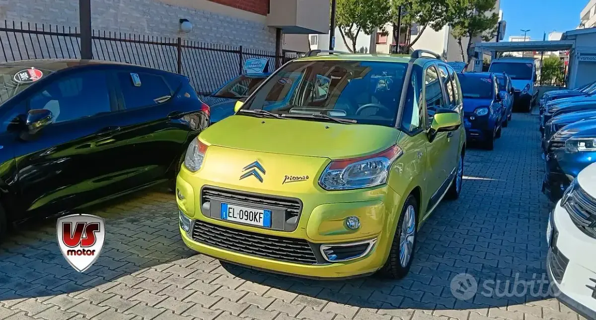 Usata Citroën C3 Picasso 92 CV (67 kW) 2012 Verde Monovolume