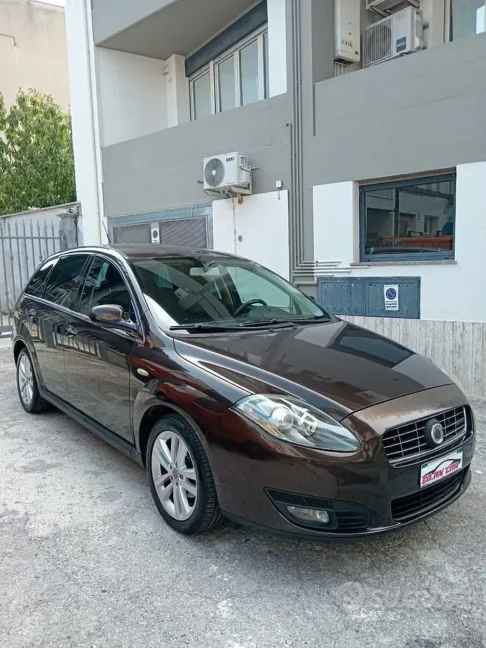 Usata Fiat Croma Dynamic 120 CV (88 kW) 2009 Station wagon
