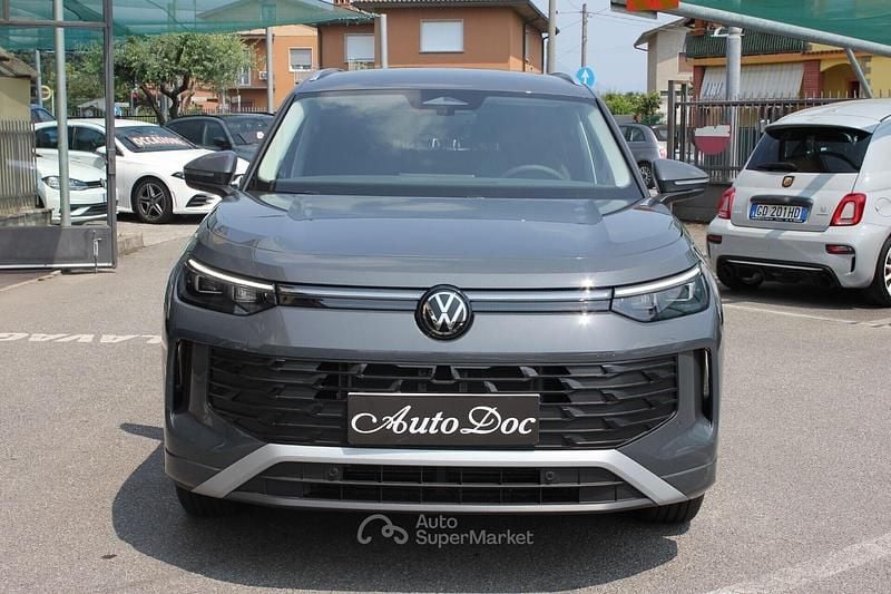 Nuova VW Tayron Life 150 CV (110 kW) 2025 Grigio SUV