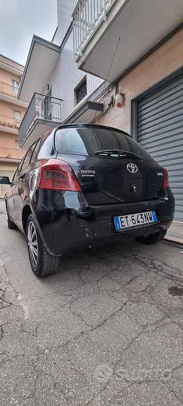Usata Toyota Yaris 2008 Nero Berlina