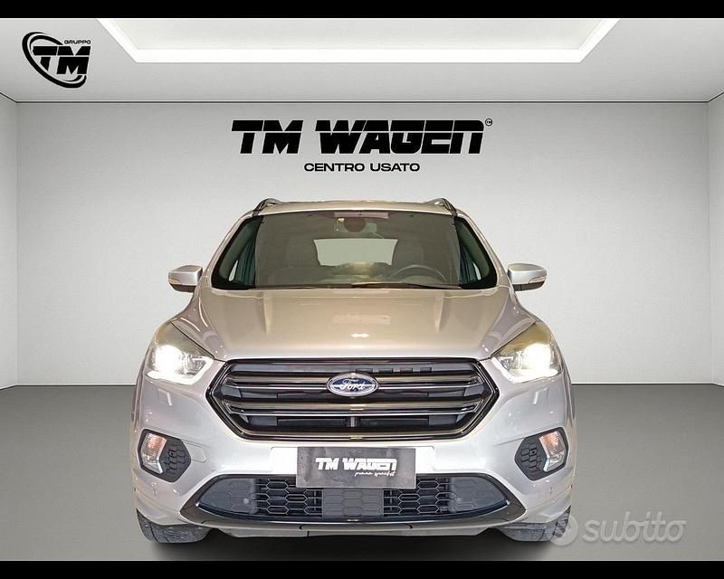 Usata Ford Kuga S 150 CV (110 kW) 2018 Grigio SUV