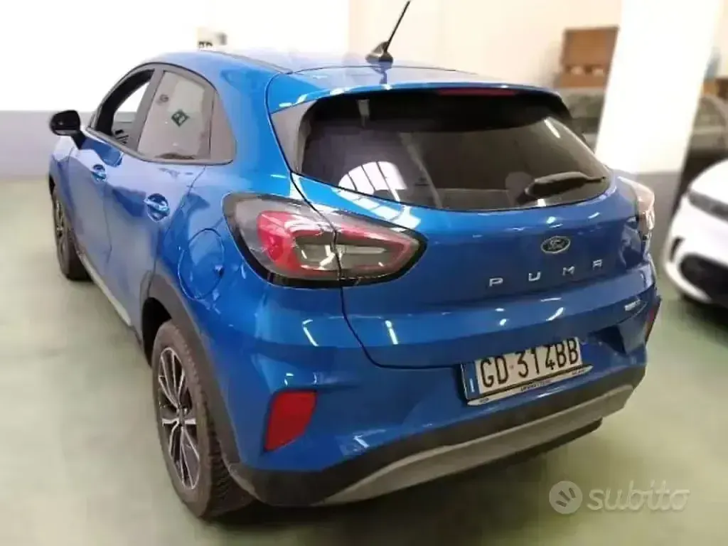 Usata Ford Puma Titanium 125 CV (91 kW) 2020 Blu/azzurro SUV